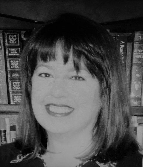 Black and white portrait of a woman
