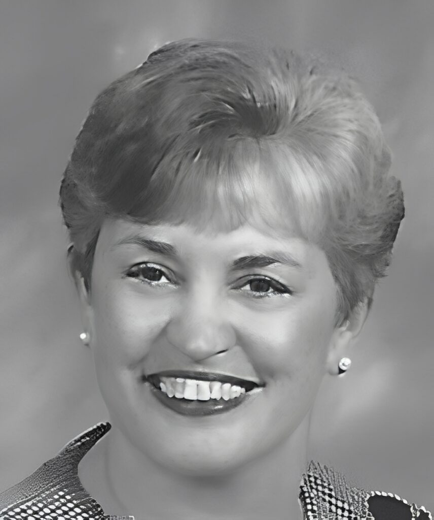 Smiling woman portrait with short hair
